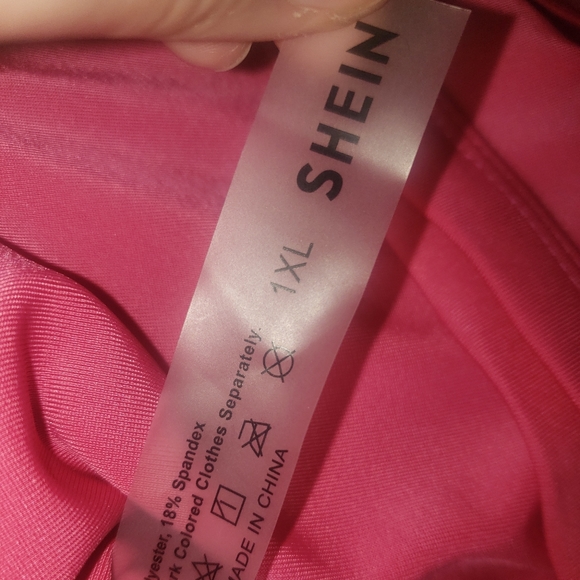 NEW Shein Pink Bikini Top💗 - Picture 3 of 3